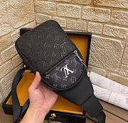 Kitlife Louis Vuitton Slingbag Black 33102 32x18x8cm - 3