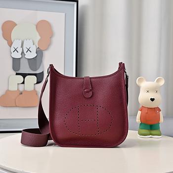 Kitlife Hermes Clemence Evelyne PM Bag Burgundy 29x30x8cm