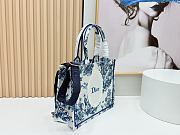 Kitlife Dior Medium Book Tote with Strap Blue Toile de Jouy Floral Garden Embroidery and White Dior Médaillon 36x27.5x16.5cm - 2