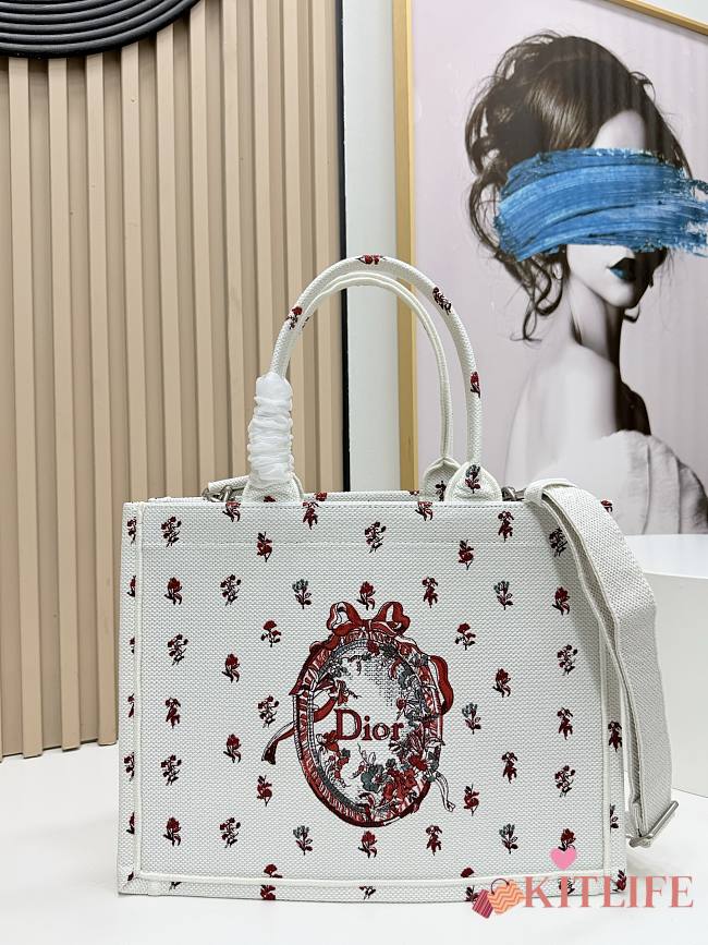 Kitlife Dior Medium Book Tote With Strap Roses Embroidery 36x27.5x16.5cm - 1
