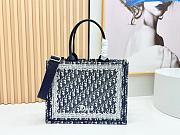 Kitlife Dior Medium Dior Book Tote with Strap Blue Oblique Embroidery and White Lace 36x27x16cm - 1