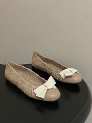 Kitlife Prada Bow Elasticated Beige Leather Ballet Flats - 2