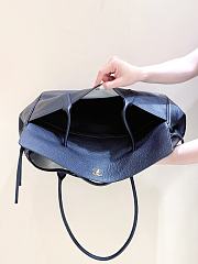 Kitlife Chanel Large Shopping Bag Black Calfskin & Gold-Tone Metal AS6289 33x43x17.5cm - 4