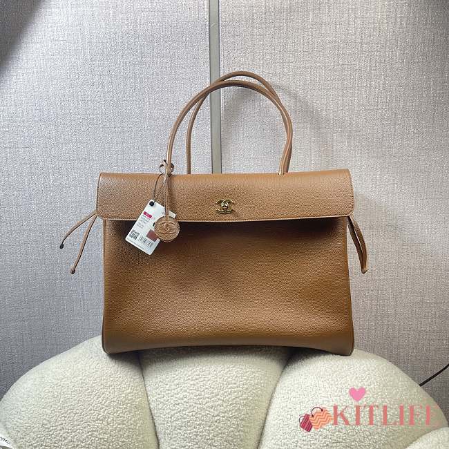 Kitlife Chanel Large Shopping Bag Brown Calfskin & Gold-Tone Metal AS6289 33x43x17.5cm - 1