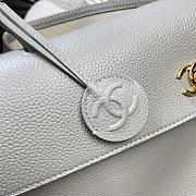 Kitlife Chanel Large Shopping Bag White Calfskin & Gold-Tone Metal AS6289 33x43x17.5cm - 5