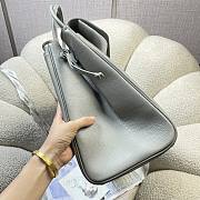 Kitlife Chanel Large Shopping Bag White Calfskin & Gold-Tone Metal AS6289 33x43x17.5cm - 3