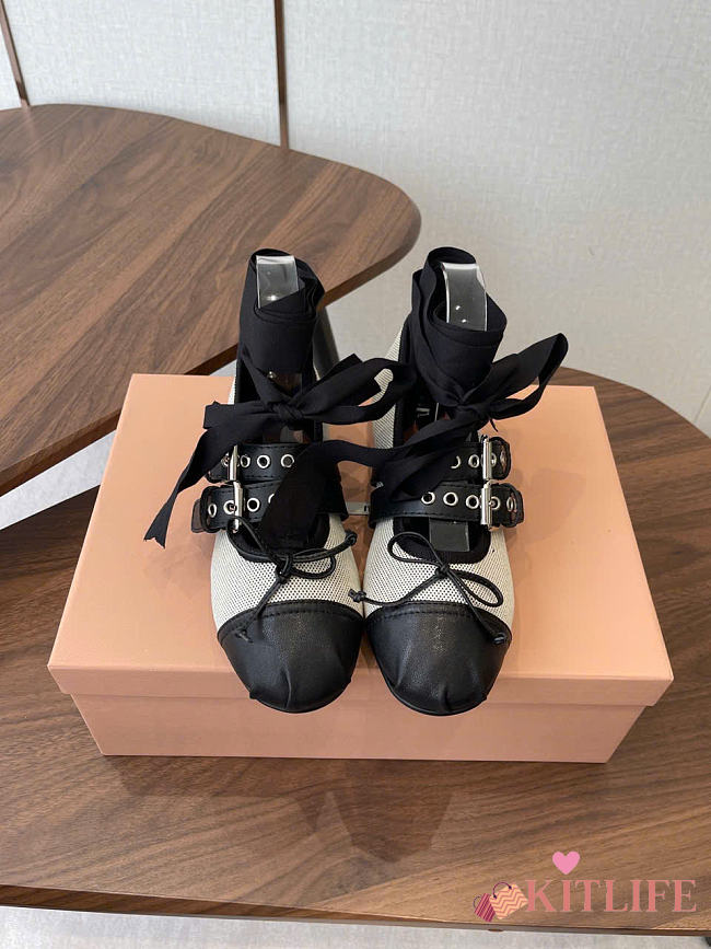 Kitlife Miu Miu Canvas And Black Leather Ballerinas - 1