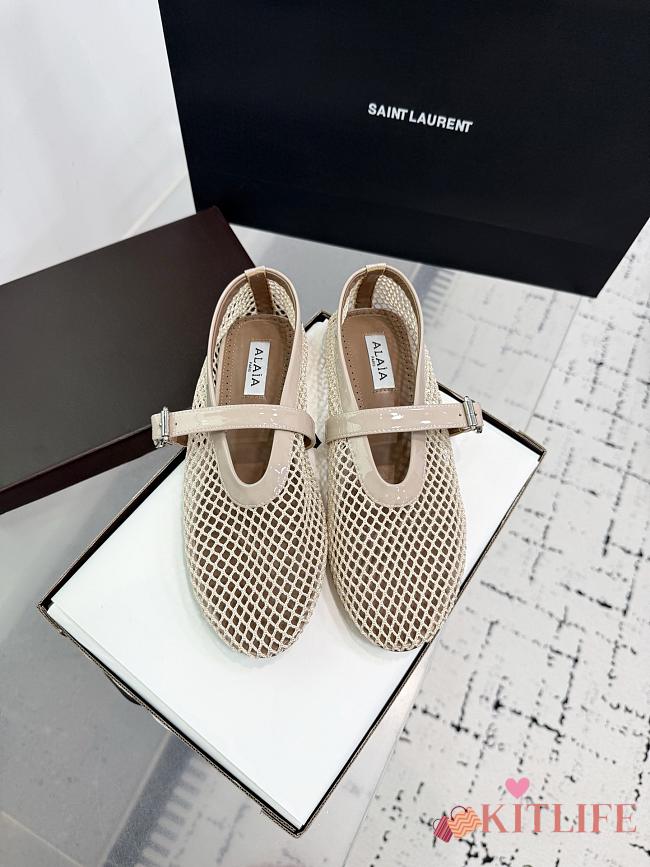 Kitlife Alaia 25SS Flat Beige Patent Leather Mesh Ballet Shoes - 1