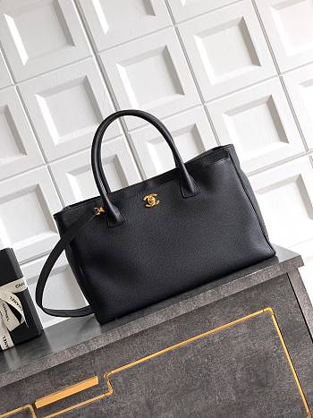 Kitlife Chanel Cerf Large Tote Bag Black Gold Hardware 24x36x14cm 