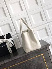 Kitlife Chanel Cerf Small Tote Bag White Silver Hardware 17.5x32x13cm - 5