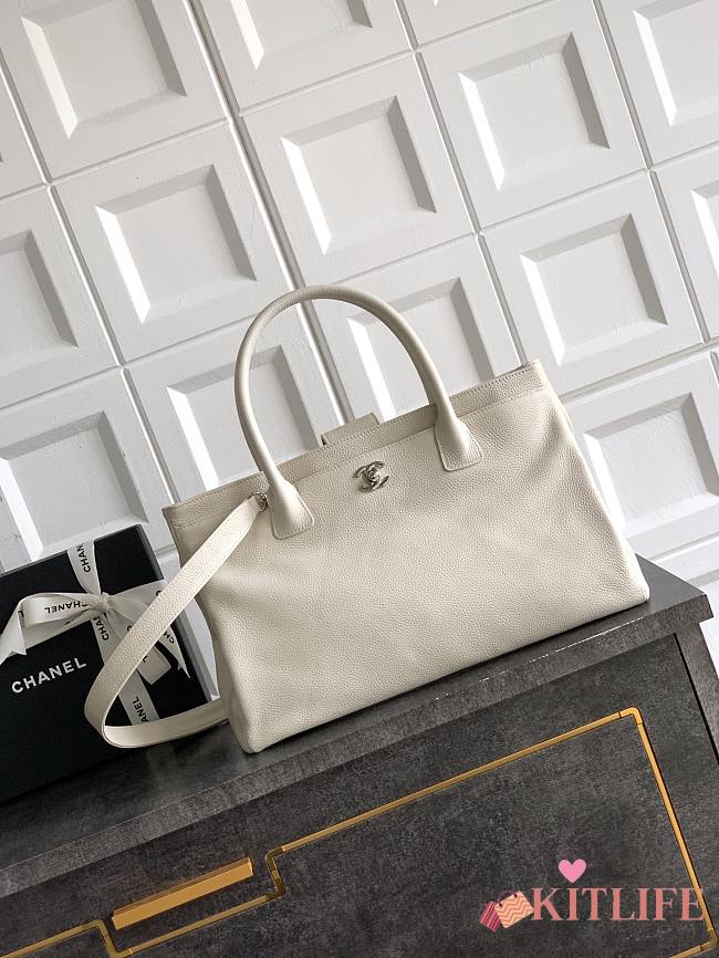 Kitlife Chanel Cerf Large Tote Bag White Silver Hardware 24x36x14cm - 1
