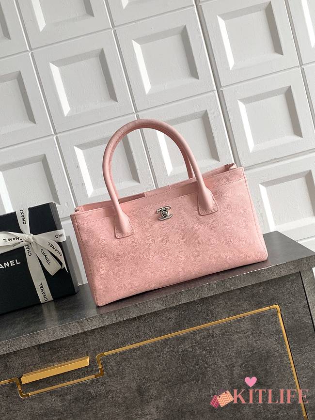 Kitlife Chanel Cerf Small Tote Bag Pink Silver Hardware 17.5x32x13cm  - 1