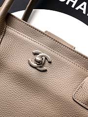 Kitlife Chanel Cerf Small Tote Bag Gray Silver Hardware 17.5x32x13cm - 2
