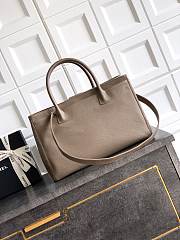 Kitlife Chanel Cerf Large Tote Bag Gray Silver Hardware 24x36x14cm - 5