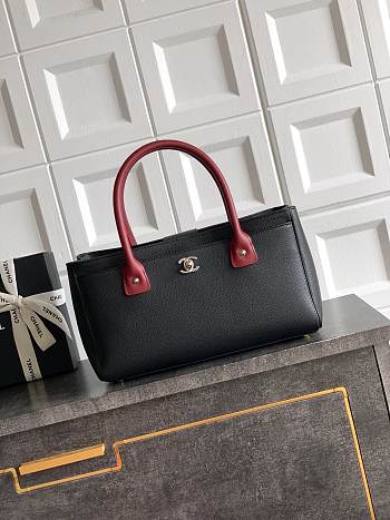 Kitlife Chanel Cerf Small Tote Bag Black & Red Silver Hardware 17.5x32x13cm 