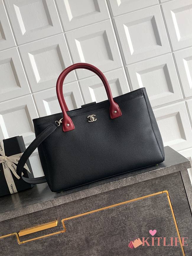 Kitlife Chanel Cerf Large Tote Bag Black & Red Silver Hardware 24x36x14cm - 1