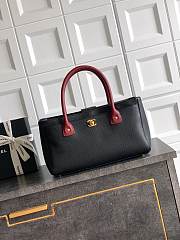 Kitlife Chanel Cerf Small Tote Bag Black & Red Gold Hardware 17.5x32x13cm - 1