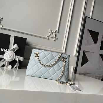 Kitlife Chanel Small Shopping Bag White Lambskin & Gold-Tone Metal AS6248 16x25x7.5cm