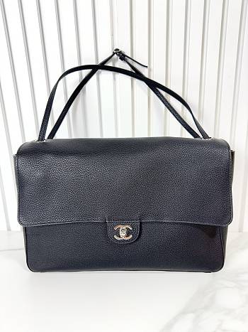 Kitlife Chanel Maxi Flap Bag Black AS6233 26x38.5x11cm