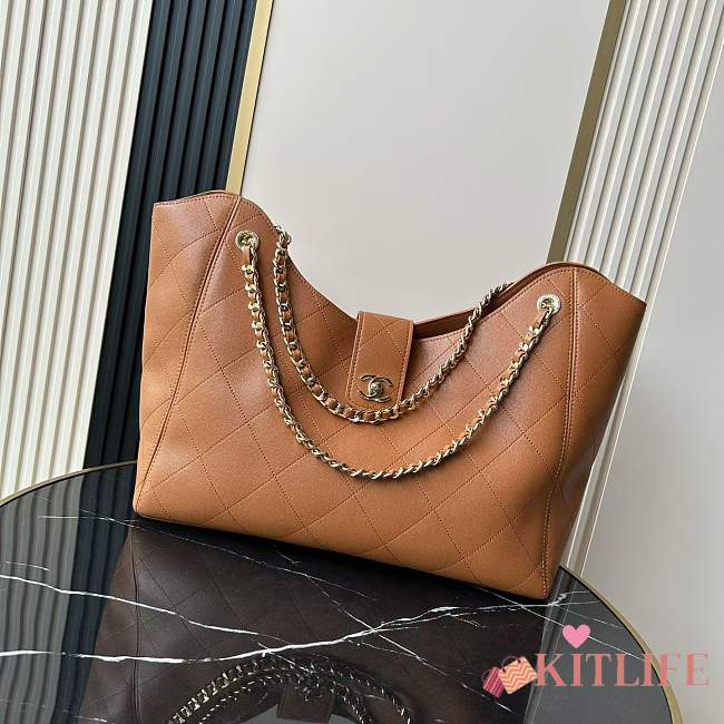 Kitlife Chanel Maxi Shopping Bag Brown Grain-effect calfskin & Gold-plated metal  AS6095 33x54x15cm - 1