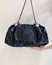Kitlife Chanel Black Patent Vinyl Rock and Chain Bag 47x27x16cm - 3