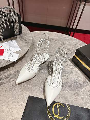 Kitlife Christian Louboutin Bombina Spikes Slingback Flats White