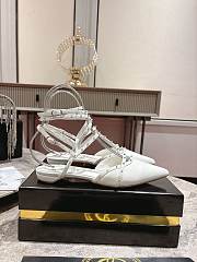 Kitlife Christian Louboutin Bombina Spikes Slingback Flats White - 5