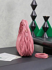 Kitlife Miu Miu Wander Hobo Bag Pink 5BC125 20x6x17cm  - 4