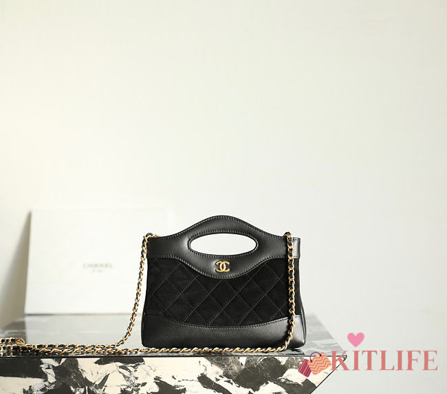Kitlife Chanel Nano 31 Bag Black Suede & Calfskin 20x17.5x2.5cm - 1