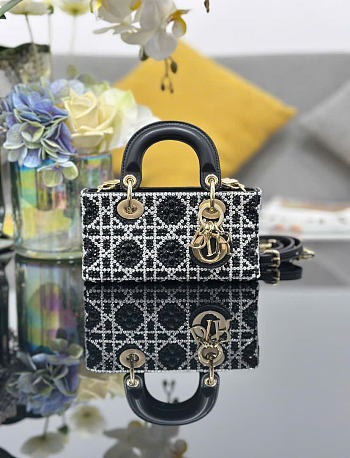Kitlife Dior Lady D-Joy Mini Embroidered Crystal Black Beads Bag 16x9x5cm
