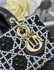 Kitlife Dior Lady D-Joy Mini Embroidered Crystal Black Beads Bag 16x9x5cm - 2