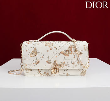 Kitlife Dior Embroidered Butterfly Bag Bag White 21x11.5x4cm