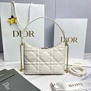 Kitlife Dior Miss Caro Diorling Mini Bag with Chain White 19x17x7cm - 4