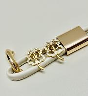 Kitlife Dior CD Shiny Clover Earrings - 4
