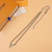 Kitlife Louis Vuitton Silver Small Bead Letter Pendant Necklace - 6