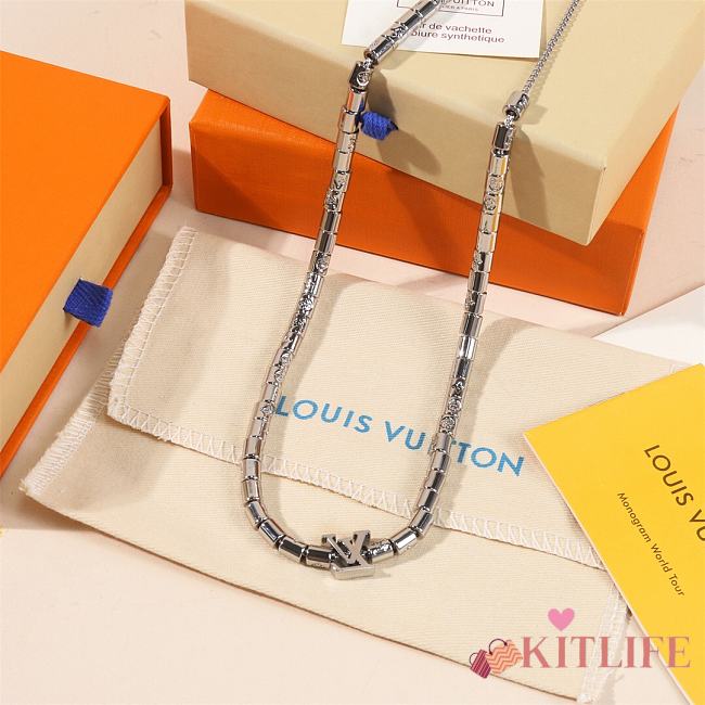 Kitlife Louis Vuitton Metal Resin LV Sunrise Bead Necklace Black & Silver  - 1