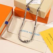 Kitlife Louis Vuitton Metal Resin LV Sunrise Bead Necklace Black & Silver  - 1