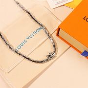 Kitlife Louis Vuitton Metal Resin LV Sunrise Bead Necklace Black & Silver  - 3