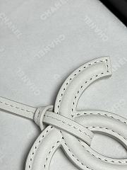 Kitlife Chanel 2026 Mini Bag Charm White 9×7cm  - 4