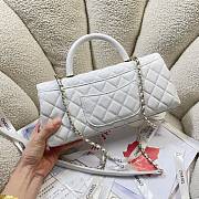 Kitlife Chanel 26P Horizontal Coco Handle Bag White 32cm  - 3
