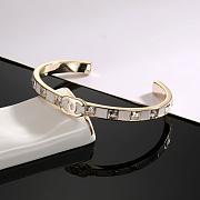 Kitlife Chanel CC Logo Bracelet Gold - 2