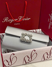 Kitlife Roger Vivier Satin Efflorescence Envelope Clutch Bag Silver 24x3x13cm  - 1