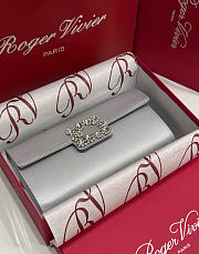 Kitlife Roger Vivier Satin Efflorescence Envelope Clutch Bag Silver 24x3x13cm  - 6