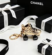 Kitlife Channel Gold Roller Skate Charm - 3