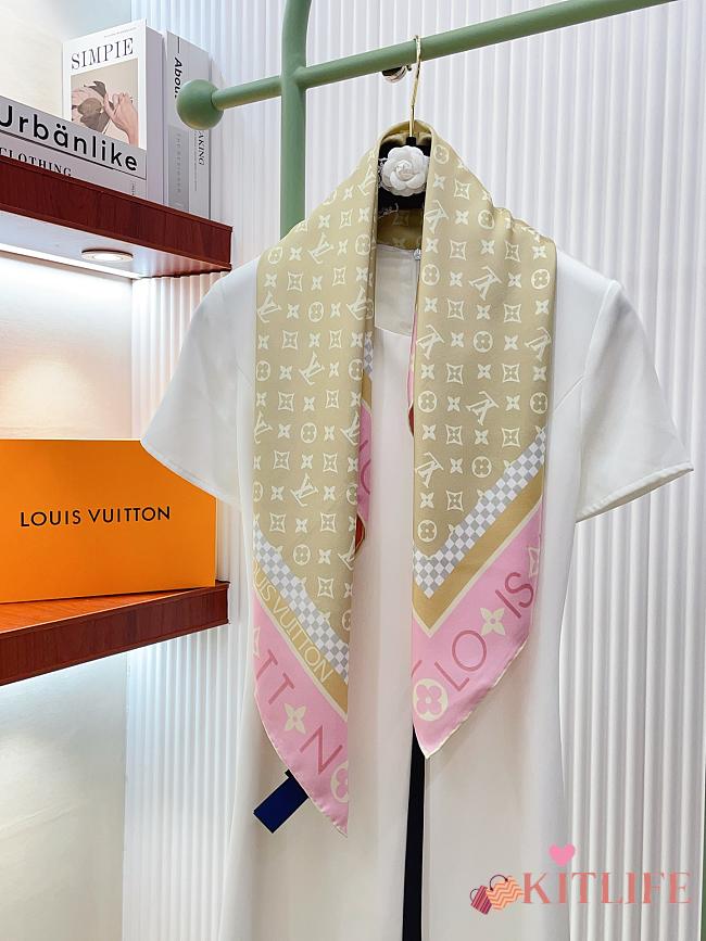 Kitlife Louis Vuitton Monogram Pattern Silk Scarf Pink & Beige 90x90cm  - 1