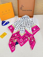 Kitlife Louis Vuitton Monogram Pattern Silk Scarf White & Pink 90x90cm - 4