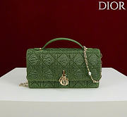 Kitlife Dior Miss Embroidered Beaded Bag Green 21x11.5x4cm  - 1