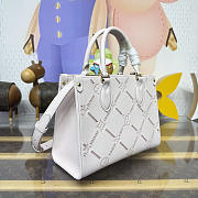Kitlife Louis Vuitton Onthego PM Bag Cream & Pink M28528 25x11.5x19cm - 5