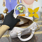 Kitlife Louis Vuitton Speedy Bandoulière 20 Bag Cream & Pink M28529 20.5x12x13.5cm - 5