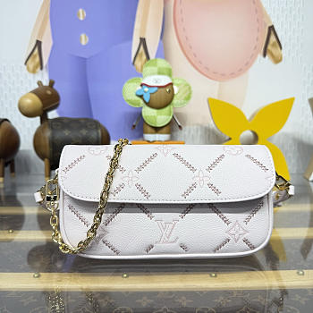 Kitlife Louis Vuitton Wallet On Chain Ivy Cream & Pink M29502 23.5x4.3x12cm